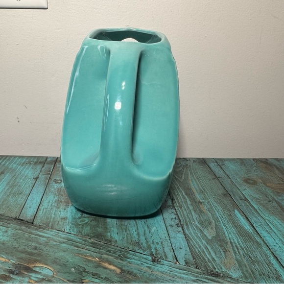 Fiesta Large Water Pitcher in Original Turquoise Glaze - Picture 9 of 9